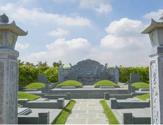 Kiến trúc lăng mộ gia tộc thiết kế mở không gian xanh mát